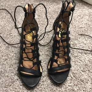 Black lace up heels!